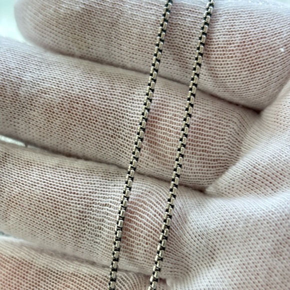 David Yurman Petite Albion Pendant Necklace with Amethyst 17" - Picture 7 of 9